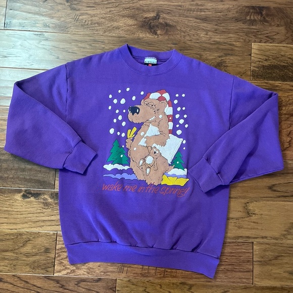 Purple Vintage “Wake Me In The Spring!” Bear Sweatshirt. - Picture 1 of 4